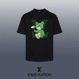 Picture of Louis Vuitton T Shirts Short _SKULVXS-Lsxitx427079